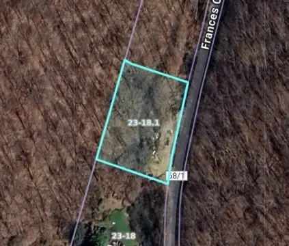 Residential Land in Harts, WV