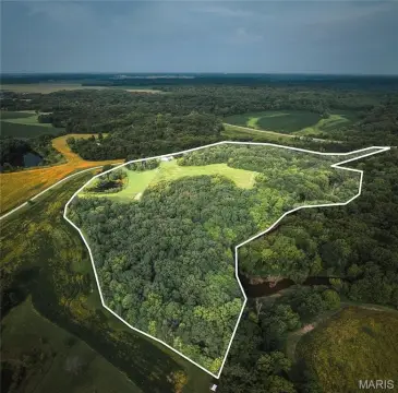 Picture of Farms at 9070 Deer Run Lane, Plainview, IL