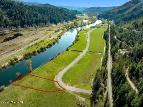 Picture of Waterfront Land at L2 Horn Hooked Estates, St Maries, ID