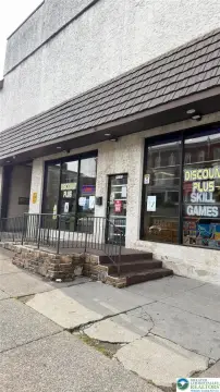 Picture of Grocery and convenience stores at 1417 W Chew Street, Allentown, PA