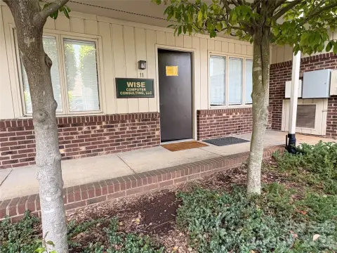 Picture of Office Units at 4371 Charlotte Highway, Clover, SC