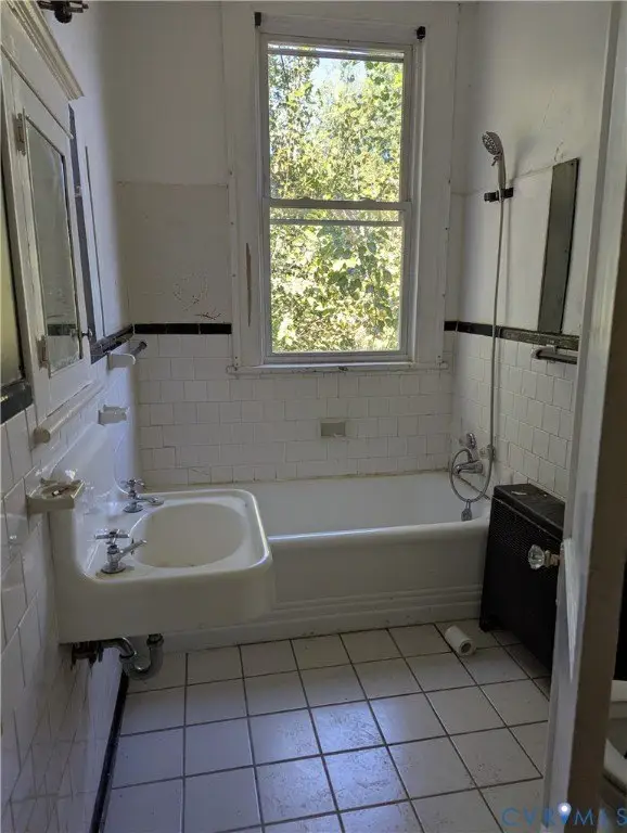 Picture 24