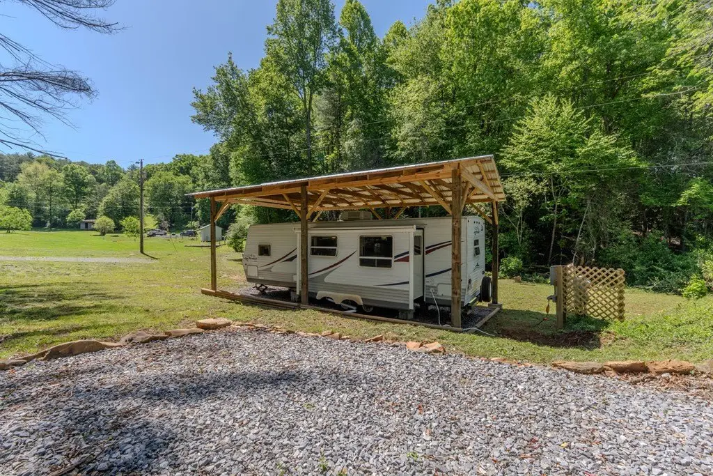 Picture 19