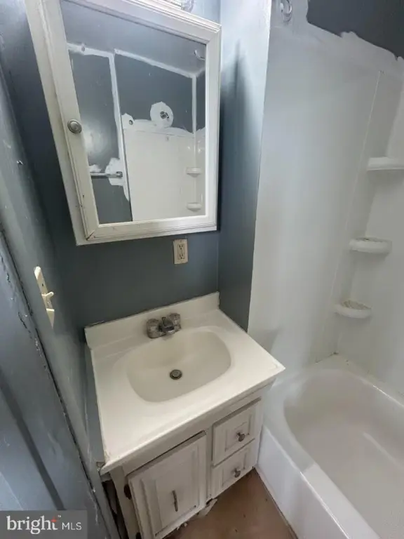 Picture 28