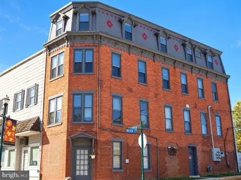 Five-Unit Brick Apartment Building