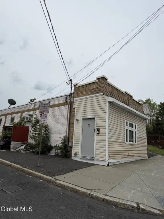 Picture 2