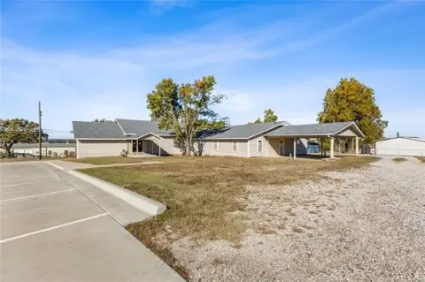 Sapulpa Church with Open Sanctuary