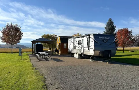 Luxurious RV Lot in Eureka