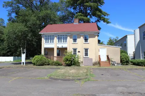 Woodbridge Commercial Condo For Sale