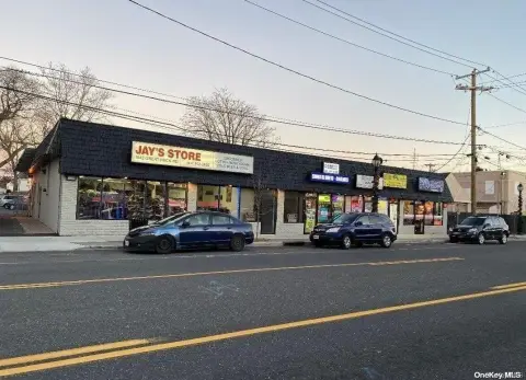 Renovated Office Space in Copiague