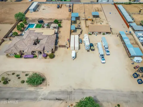 Equestrian Property in Desert Hills