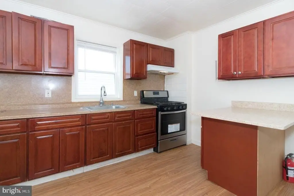 Picture 8
