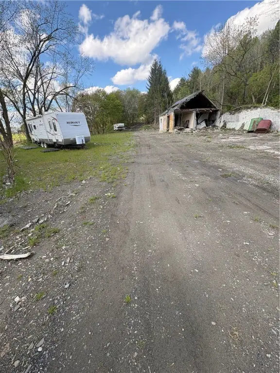 Picture 19