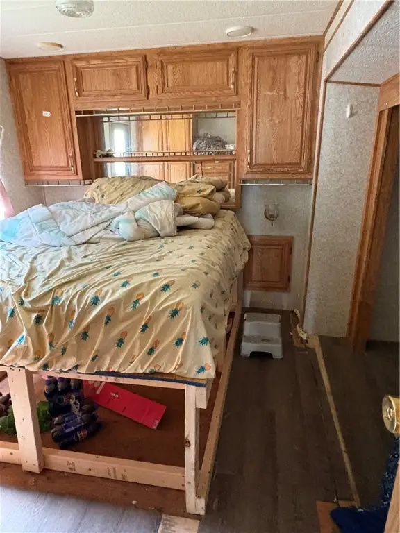 Picture 24