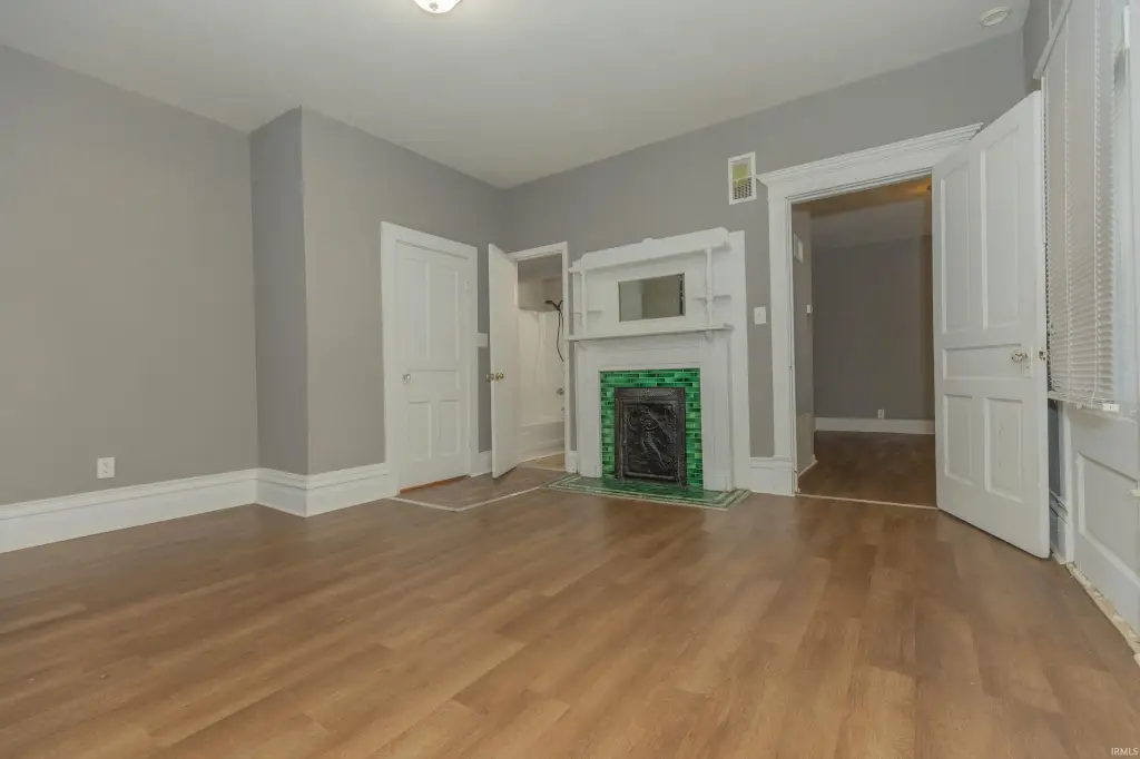 Picture 5