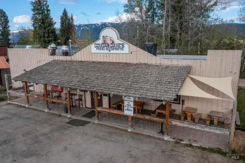 Bar and Grill with Patio