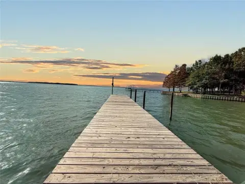 Waterfront Lot on Richland Chambers