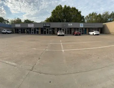 Fully Leased Strip Center