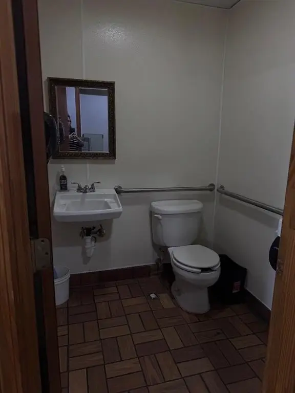 Picture 12