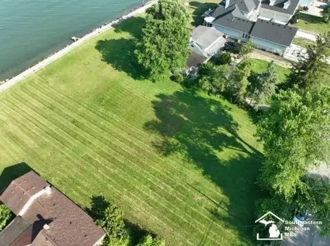 Lakefront Land for Dream Home