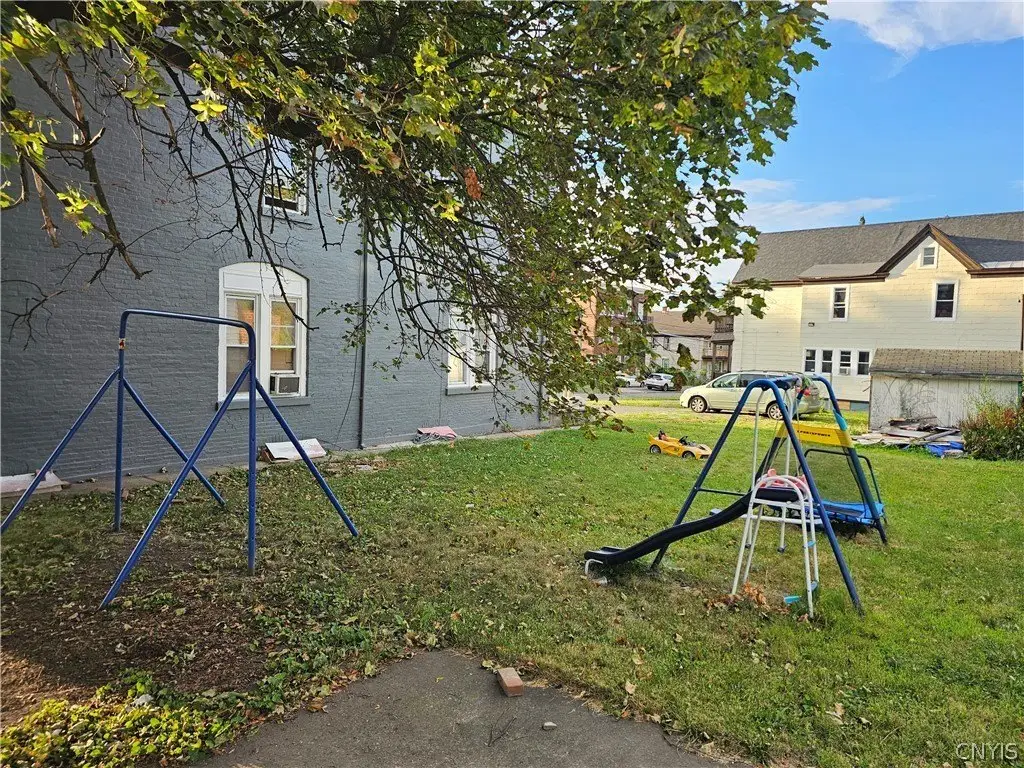 Picture 11