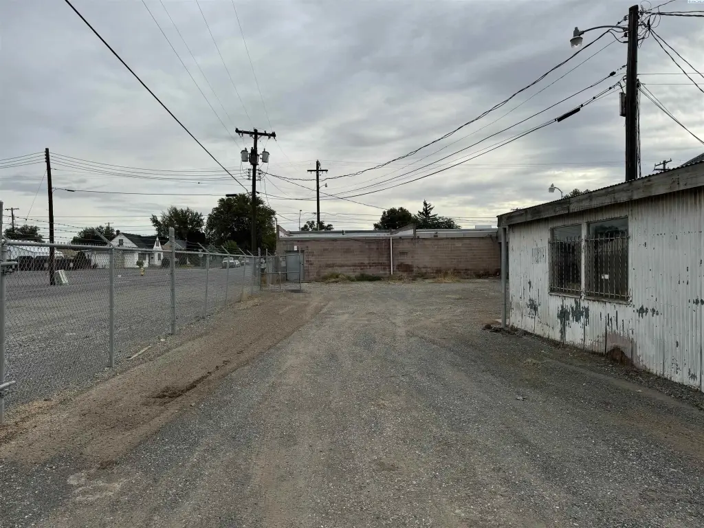 Picture 6