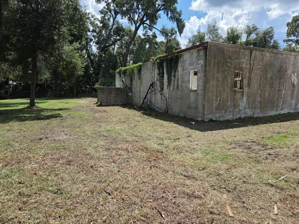 Picture 10