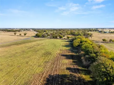 26 Acres in McGregor, Texas