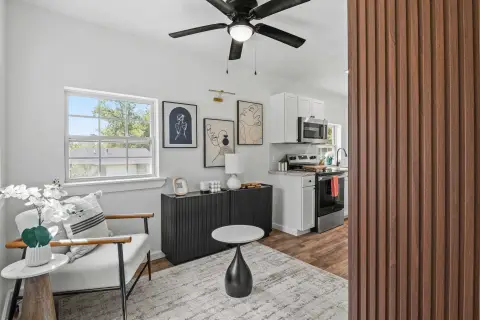 Renovated Duplex Near FAMU