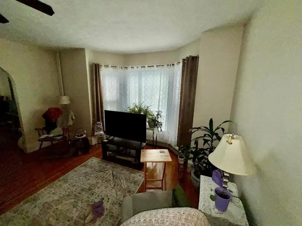 Picture 10