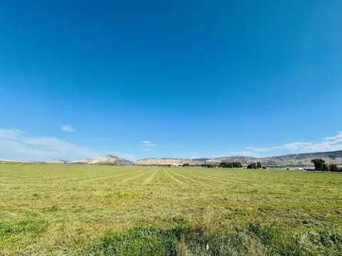 Klamath Falls Agricultural Land