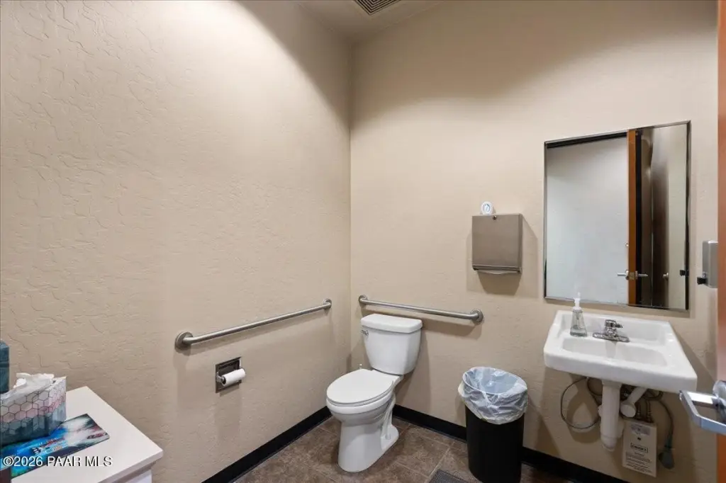 Picture 16