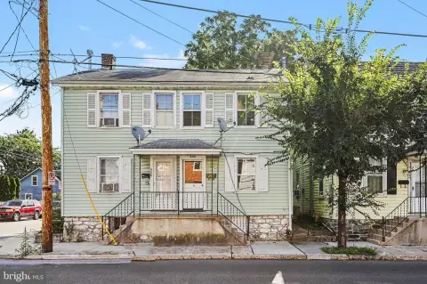 Duplex with Off-Street Parking
