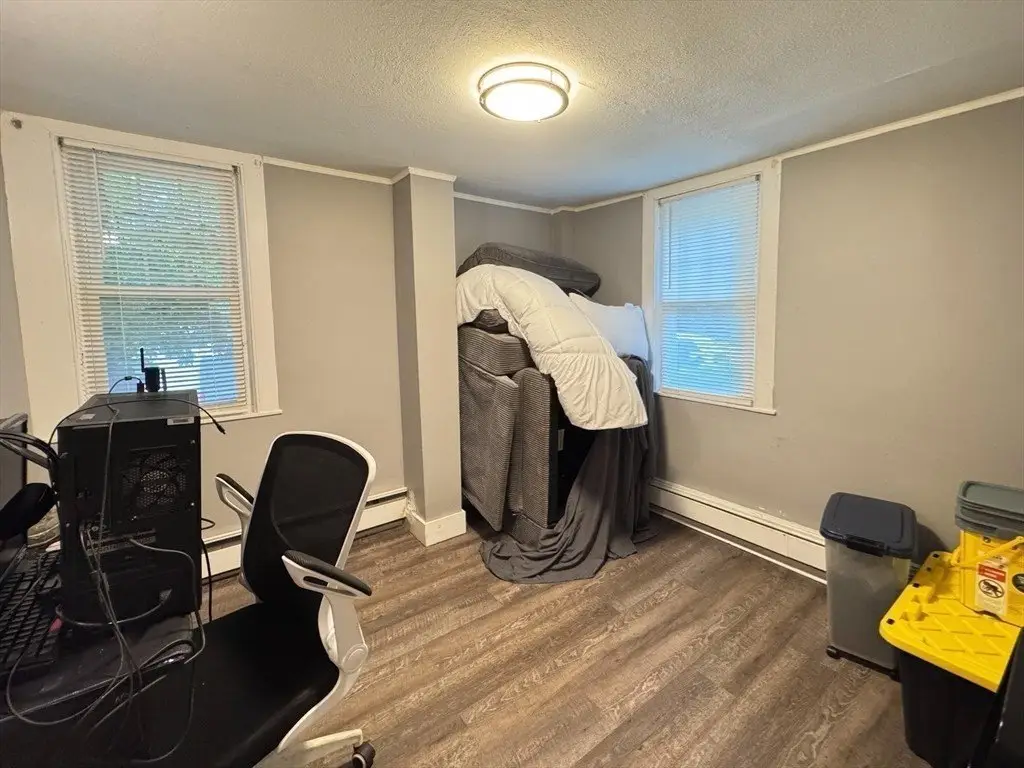Picture 30