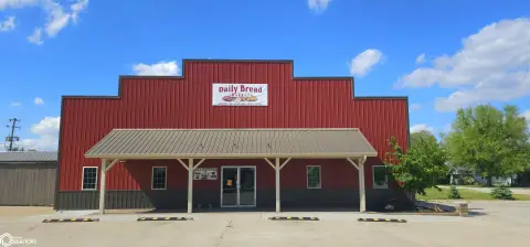 Cincinnati Commercial Building on Highway