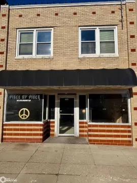 Storefront in Historic Clarion