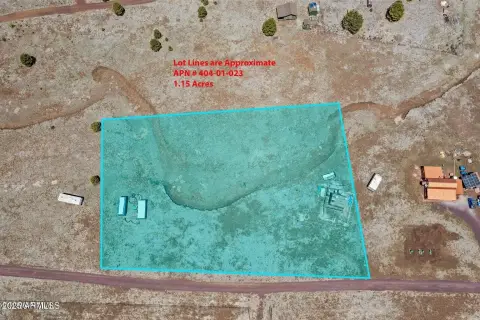 Land with Potential in Elk Park