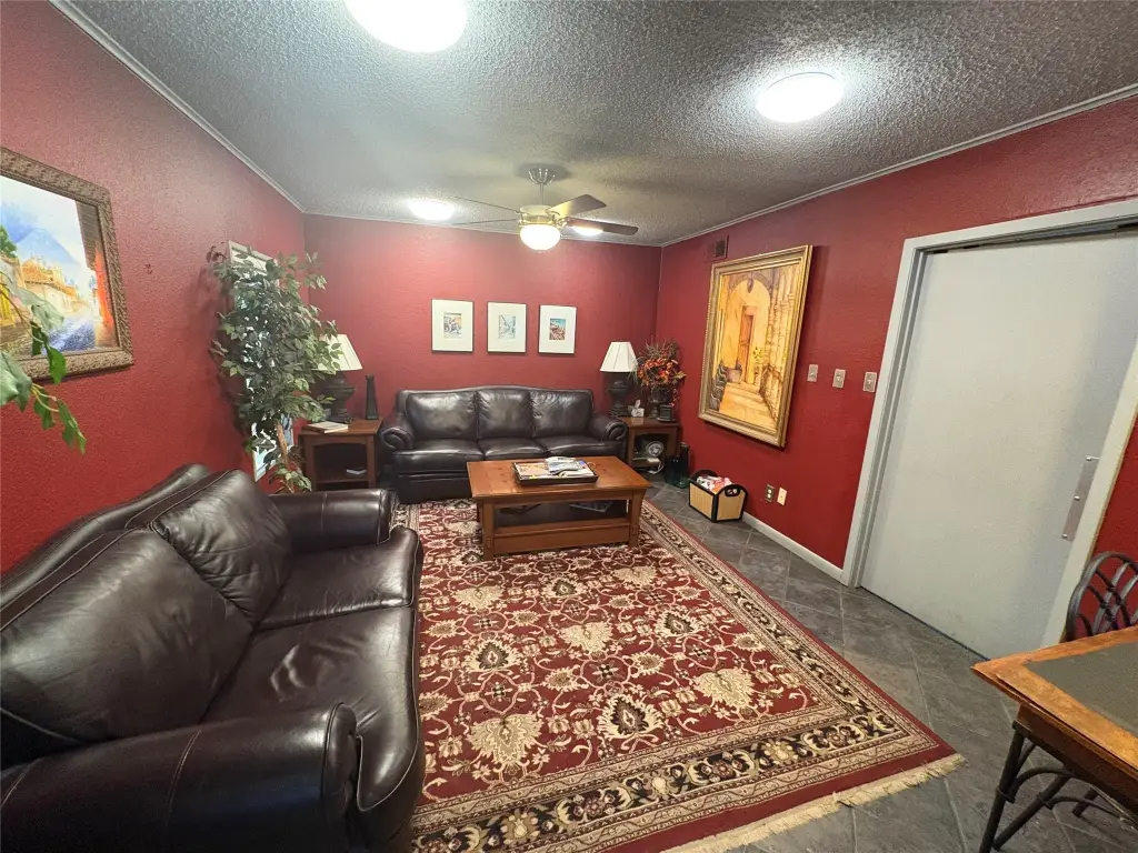 Picture 7
