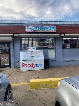 Grocery-Convenience Retail Building