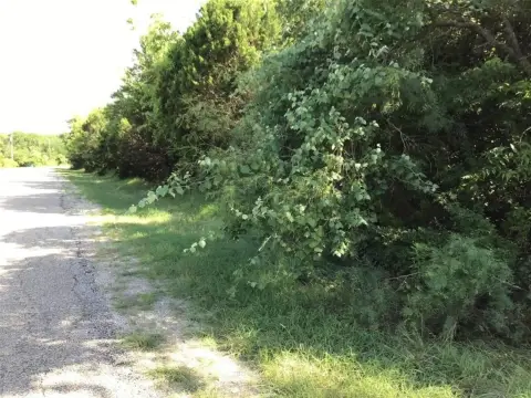 Land in White Bluff Resort