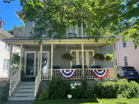 Updated Duplex in Utica, NY