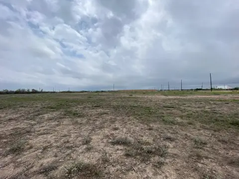 Prime Commercial Land in Del Rio