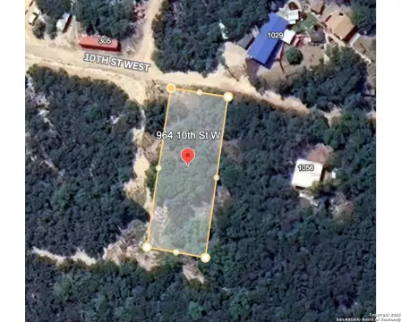 Hill Country Land in Lakehills