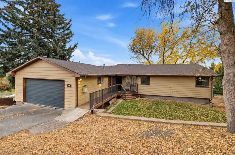 Triplex with Lower-Level Studio
