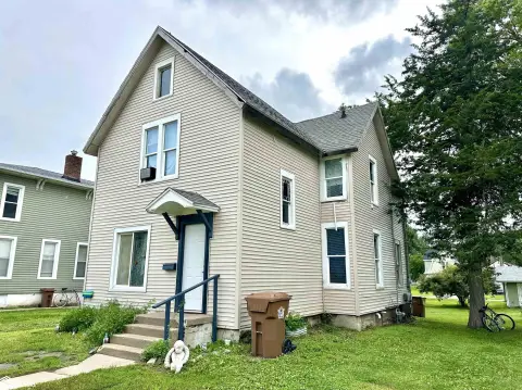 Grinnell Income-Producing Duplex Opportunity