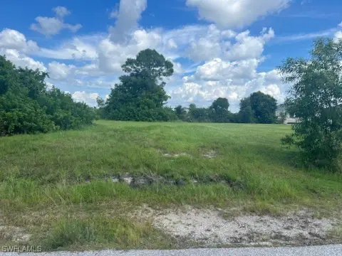 Cape Coral Freshwater Lot