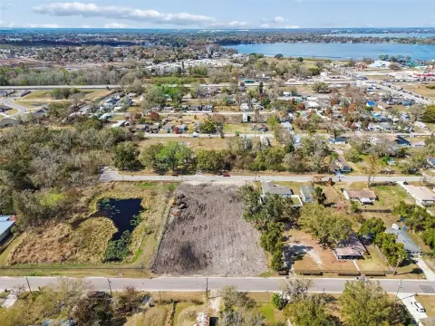 Winter Haven Buildable Residential Lot