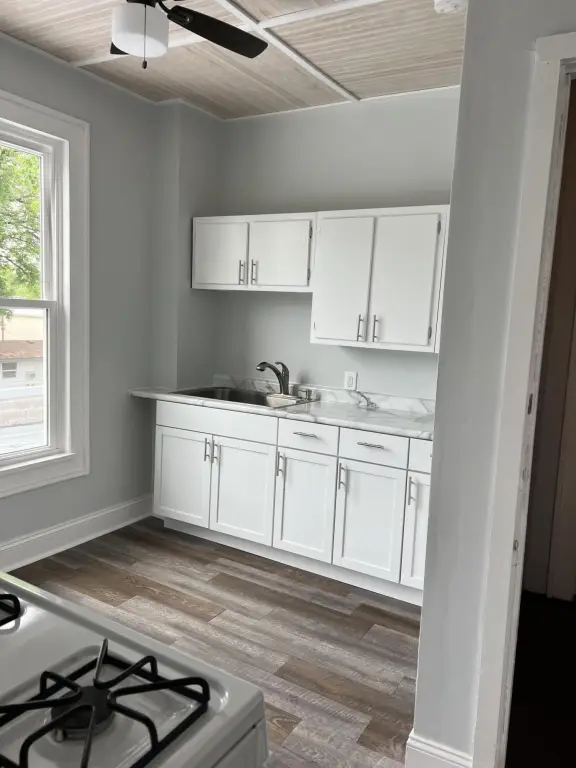Picture 18