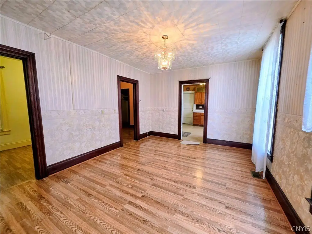 Picture 8