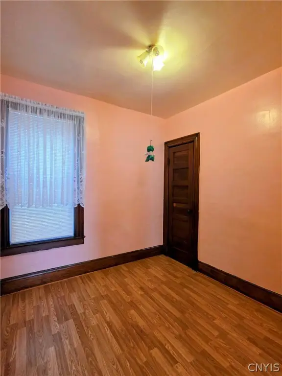 Picture 12